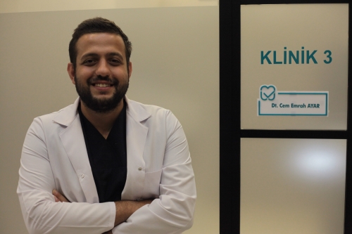 Dentist Cem Emrah Ayar | Dent Elitium