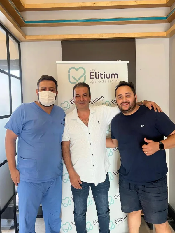 Dent Elitium kliniğinden bir kare (12)