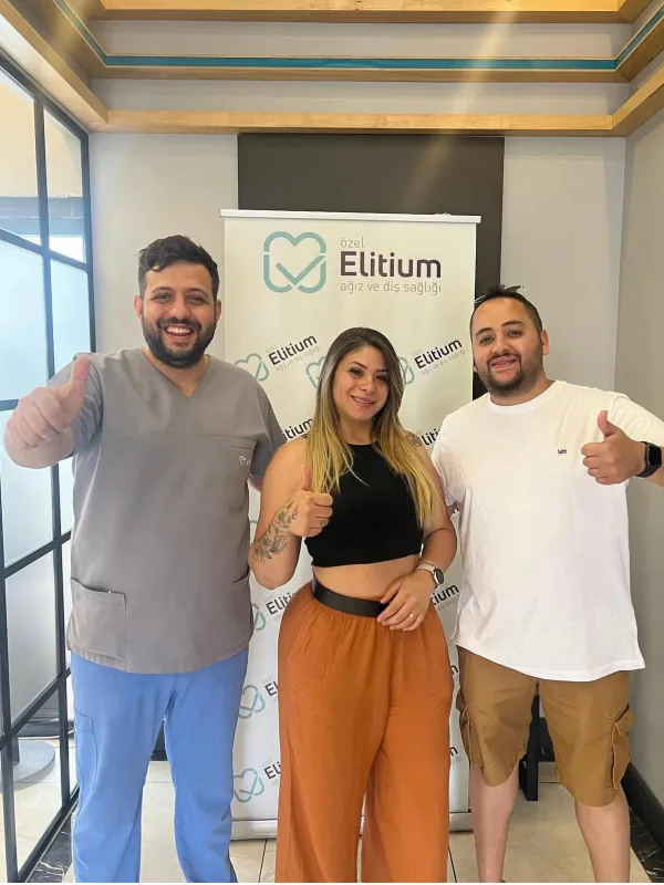 Dent Elitium kliniğinden bir kare (8)