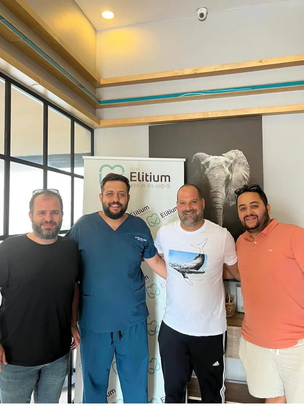 Dent Elitium kliniğinden bir kare (9)