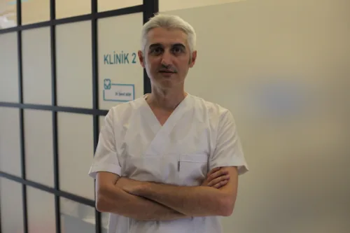 طبيب الأسنان Şamil Akın | Dent Elitium